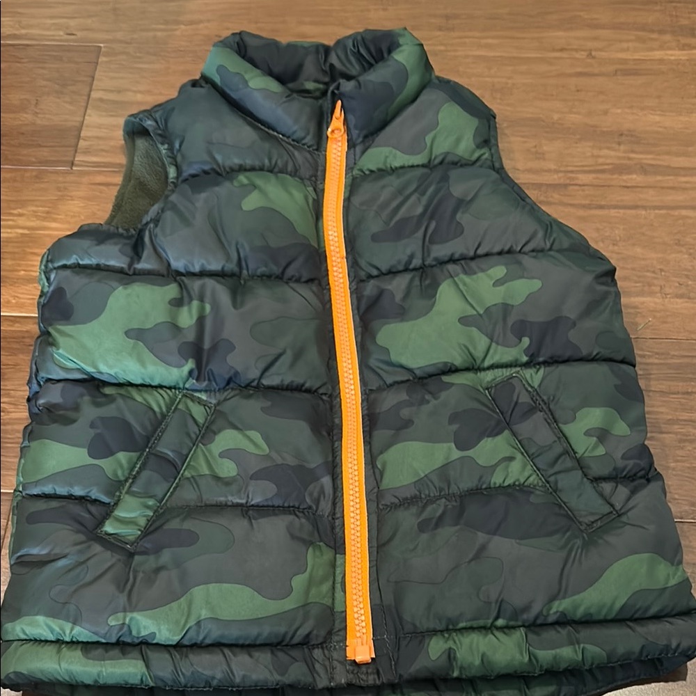 Old Navy Green and Orange Quilted Vest